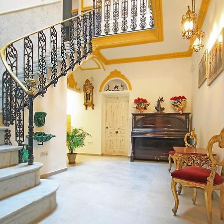 Palace House Hercules - Apartments Sevilla Eksteriør bilde