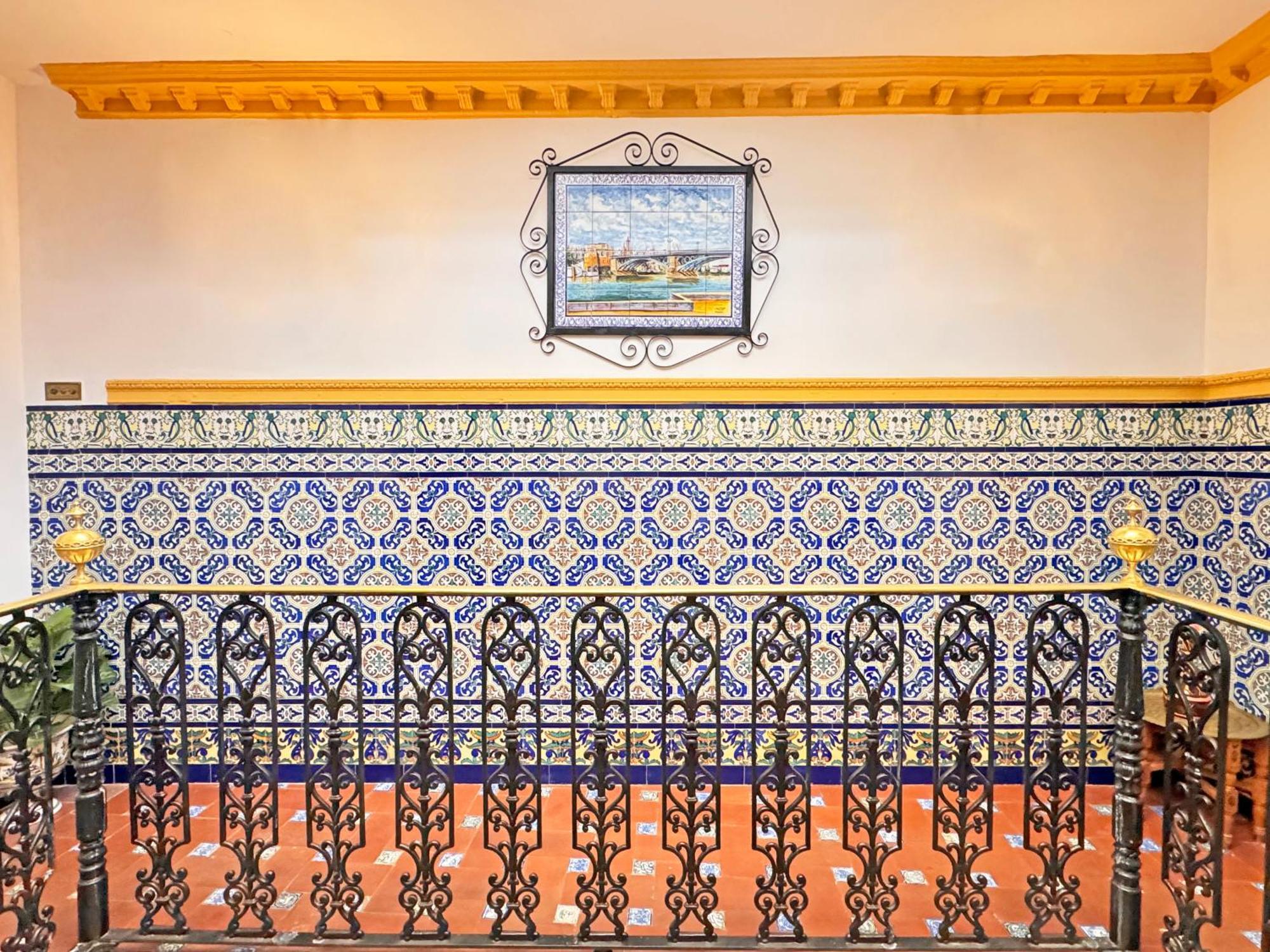 Palace House Hercules - Apartments Sevilla Eksteriør bilde